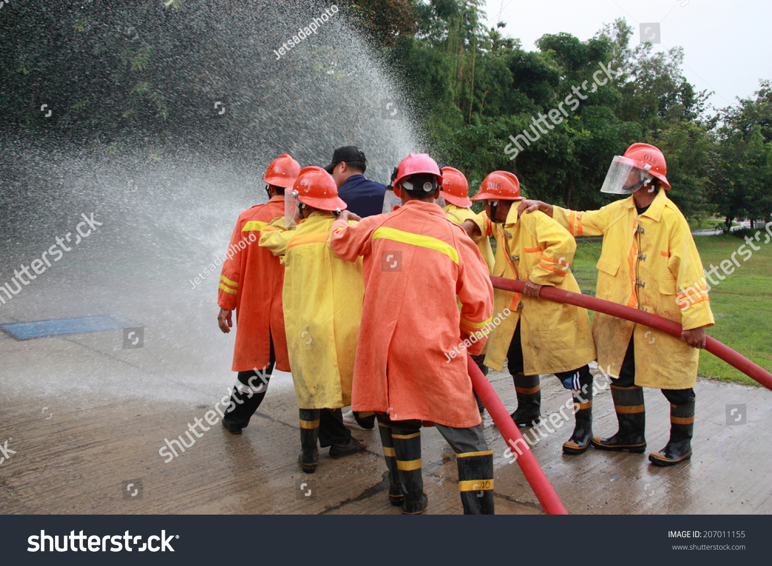 Loei 9月21日:基本消防和疏散消防演习培训9月