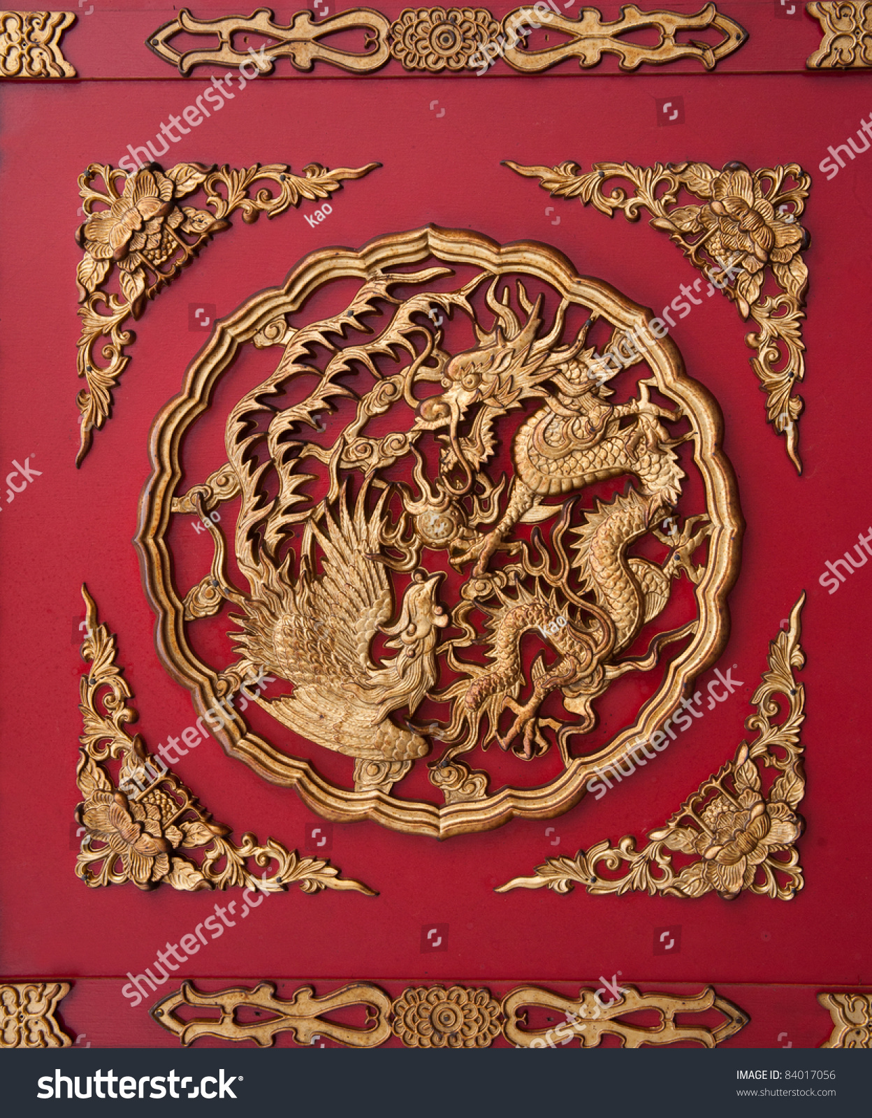中国龙和凤凰城美丽的龙图腾/年