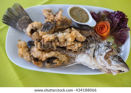 the fried fish seafood.