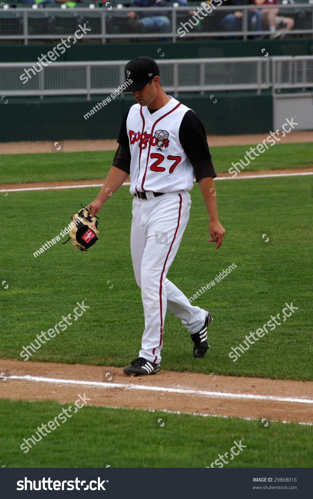 lugnuts失去了6 - 8-运动/娱乐